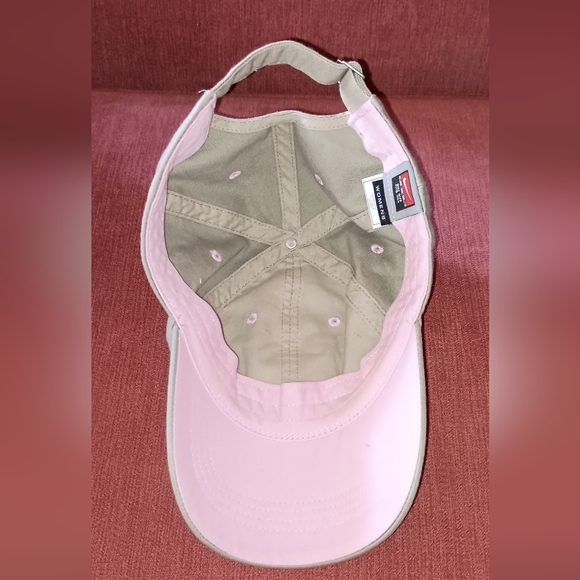 Nike Women's North Carolina Tar Heels Tan pink Ball Cap - Picture 6 of 11